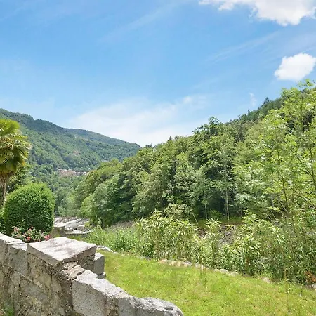 3 Bedroom Awesome In * Campiglia Cervo