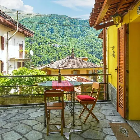 3 Bedroom Awesome In Casa de Férias